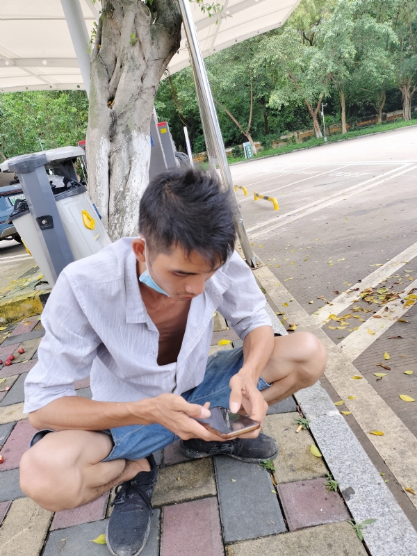 太累了的第一张照片--百色基督教相亲网